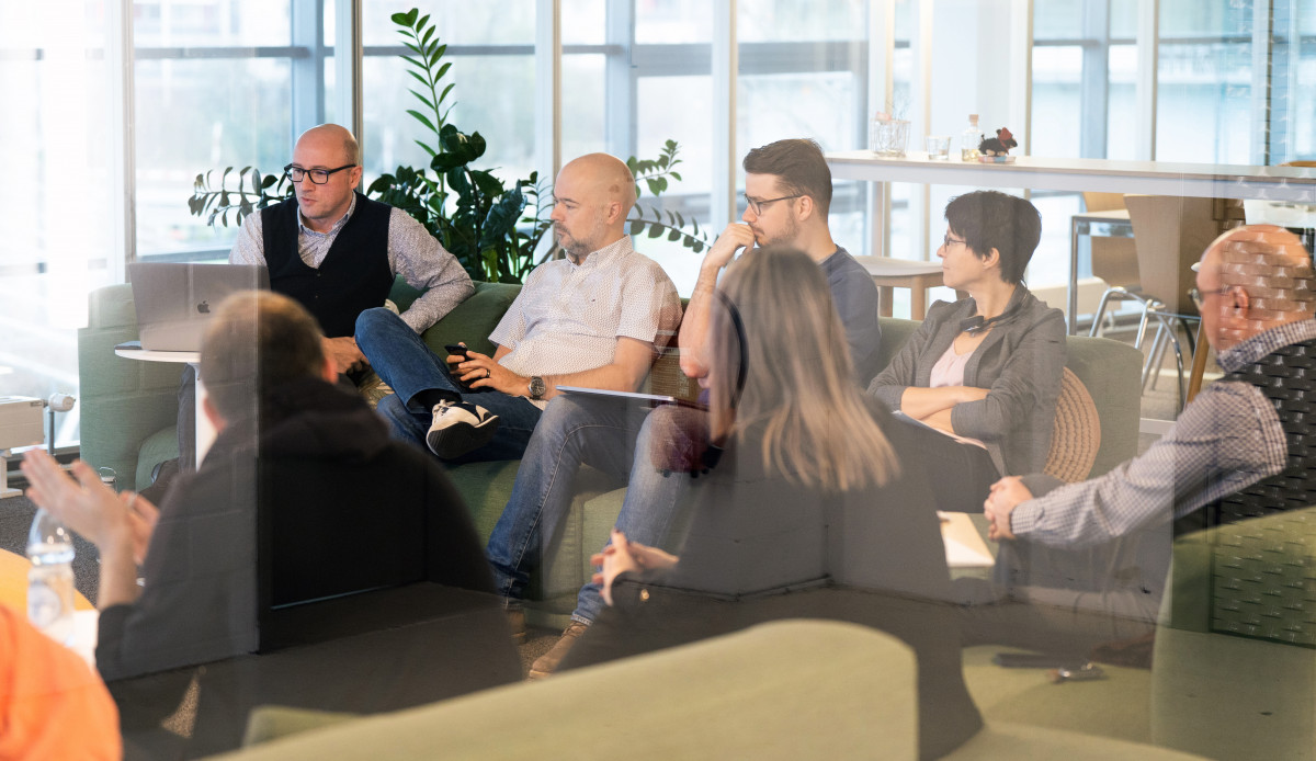 In der Besprechung