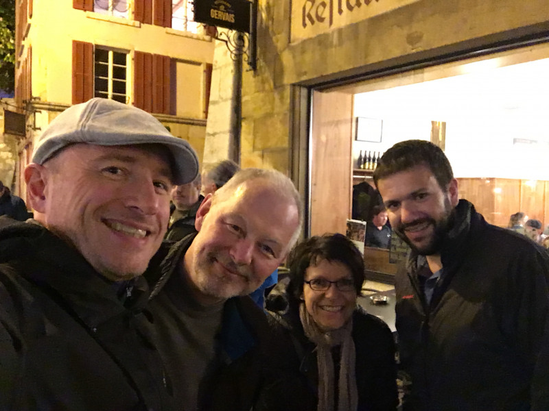 Das Topix-Party-Team im Selfie.