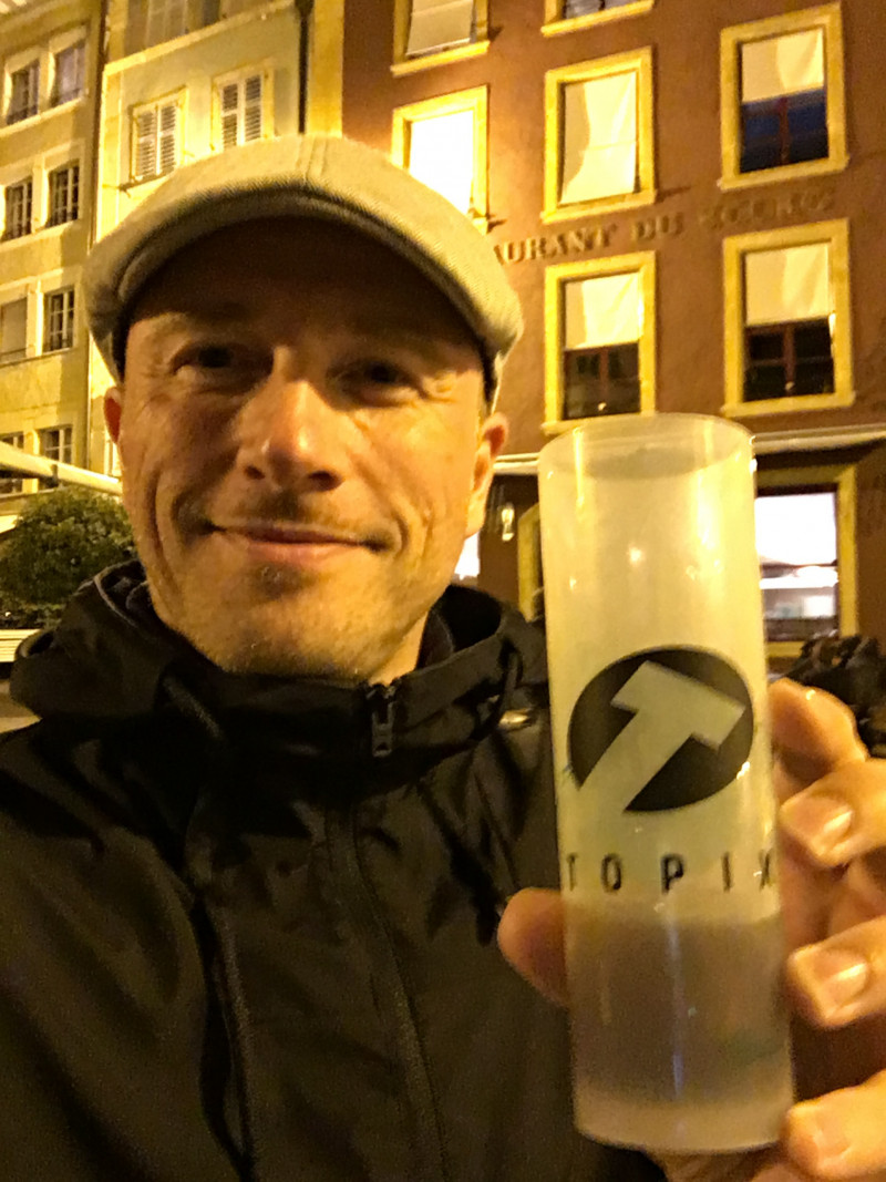 Fabio mit dem einzigartigen Topix Becher