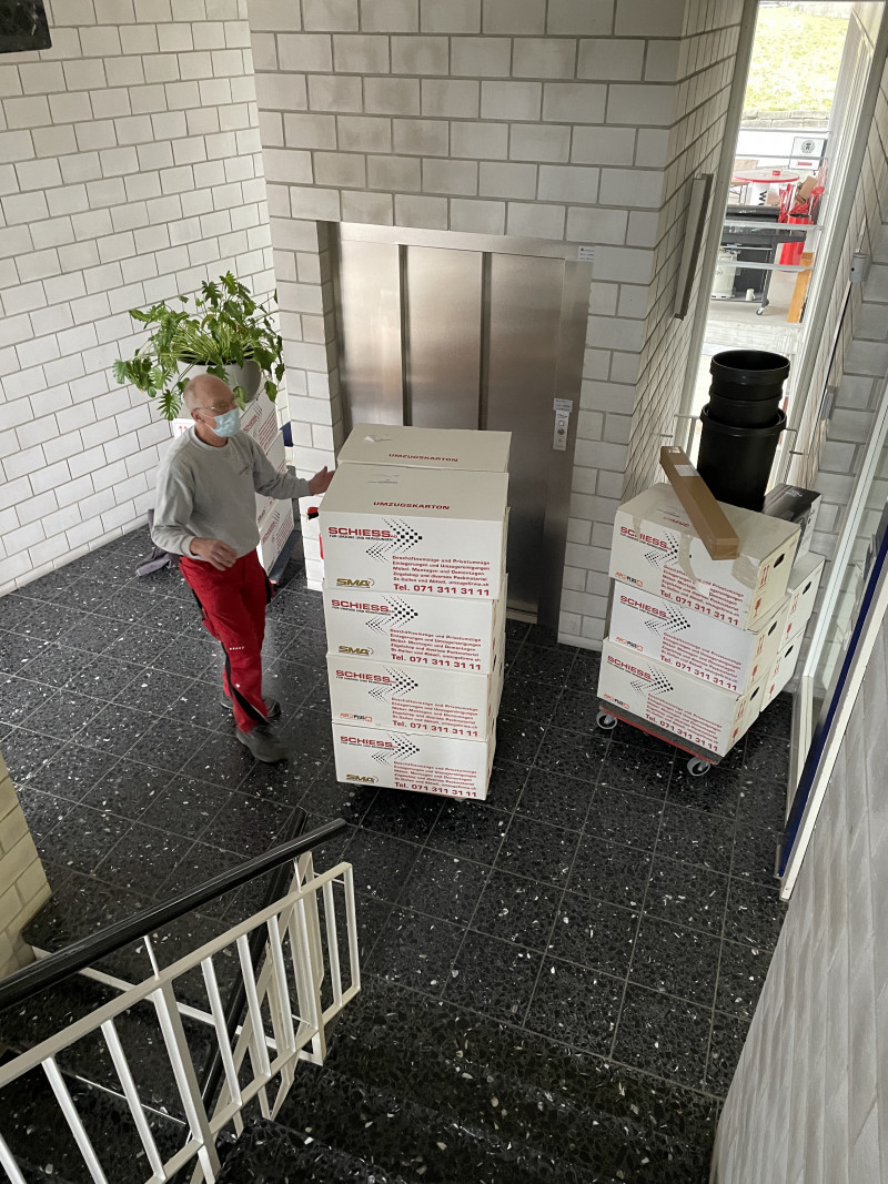 Schachtelstau im Treppenhaus