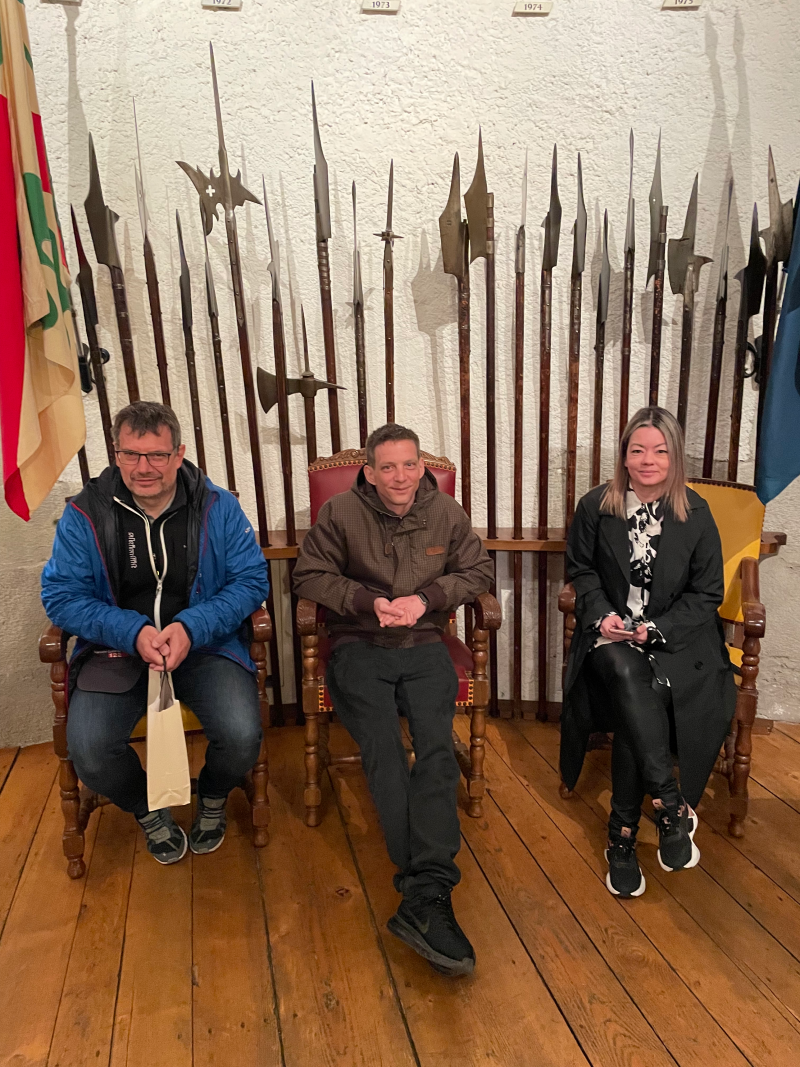 Dieter, Daniel, Aspasia und noch mehr Hellebarden