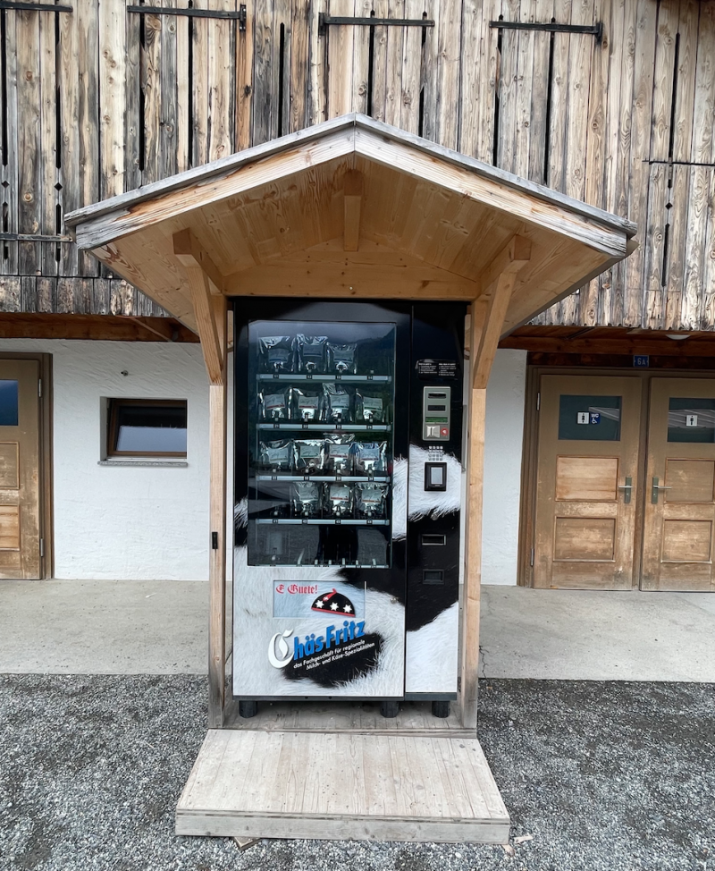 Eine Gelateria haben wir nicht gefunden. Dafür aber einen Käse-Automaten.