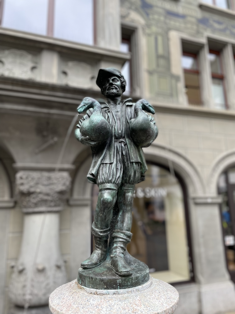 Der Gänsemännchenbrunnen in der Innenstadt