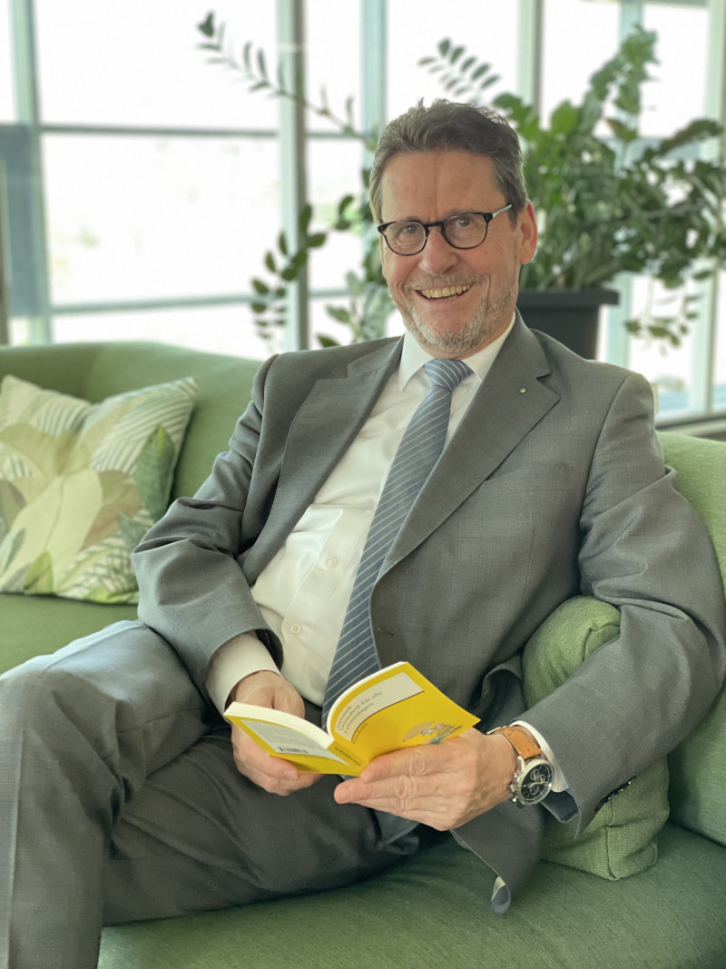 Mann und Buch