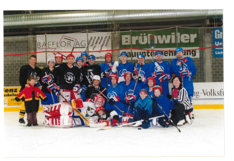 Topix beim Firmenhockey
